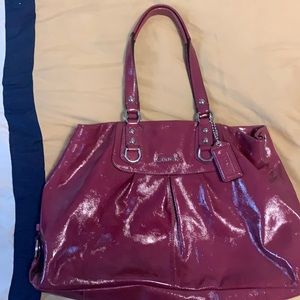 Coach bag/purse.